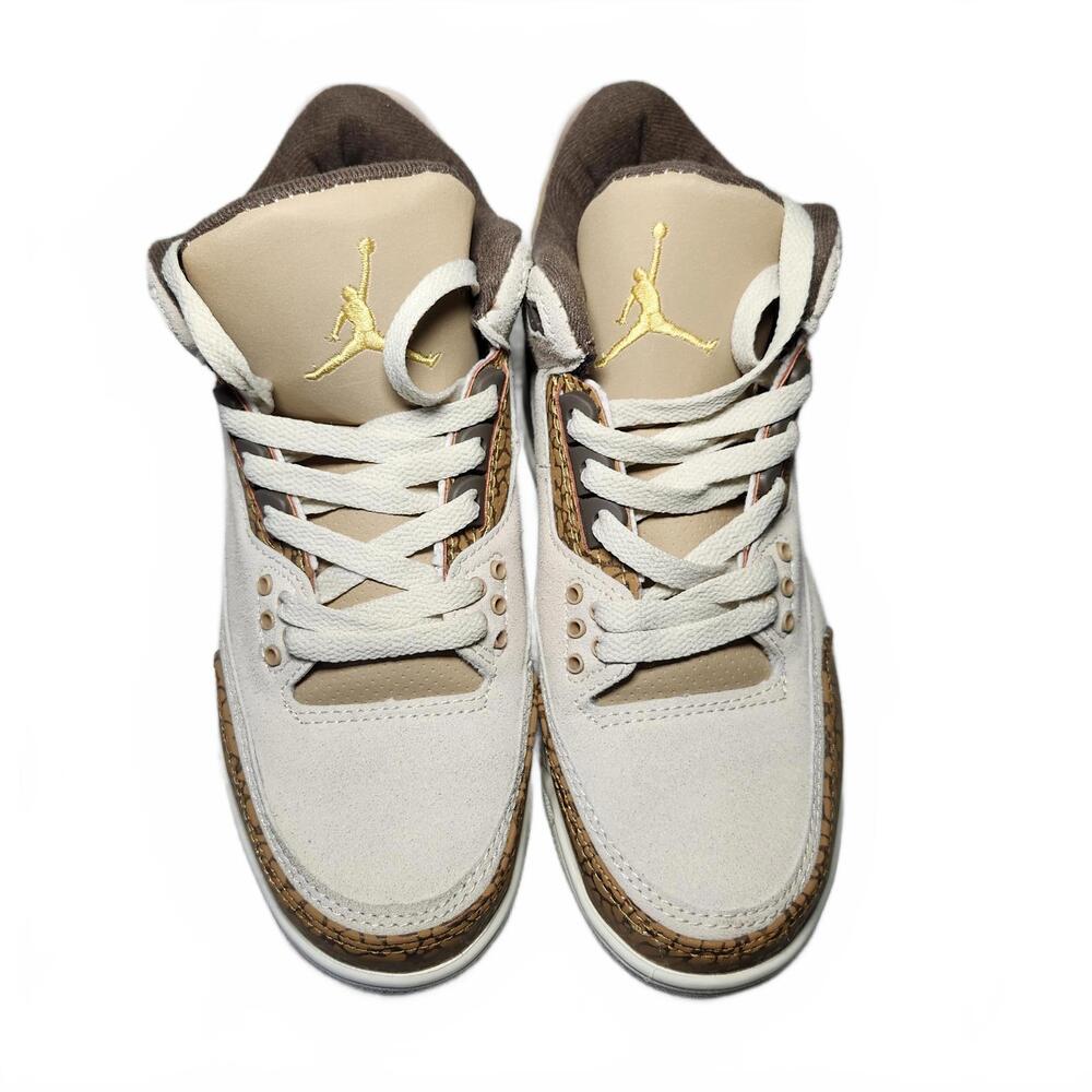 Boys Jordan 3 Retro Sneakers Brown and Beige Size 7 - Picture 4 of 9